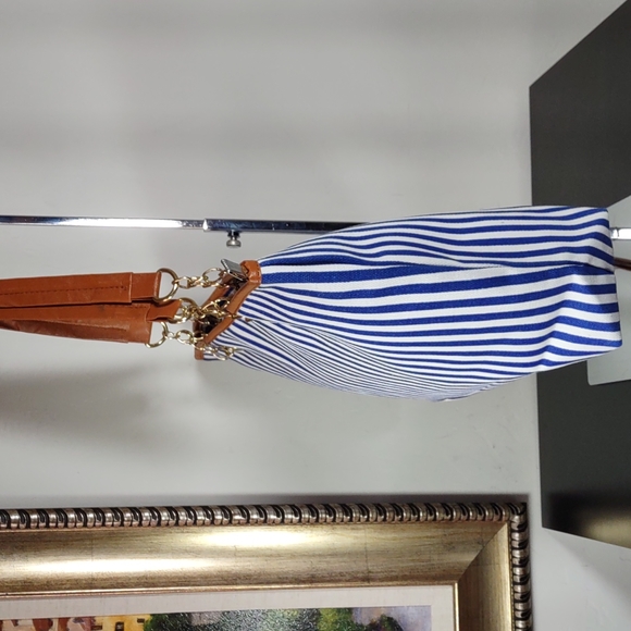 Stripe Canvas Tote Bag - Picture 5 of 8